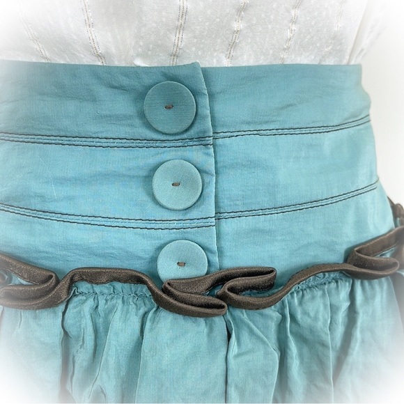 💕Beautiful Teal Colored Full Cue Skirt Beautiful Brown Trim Detail💕 - Picture 6 of 10
